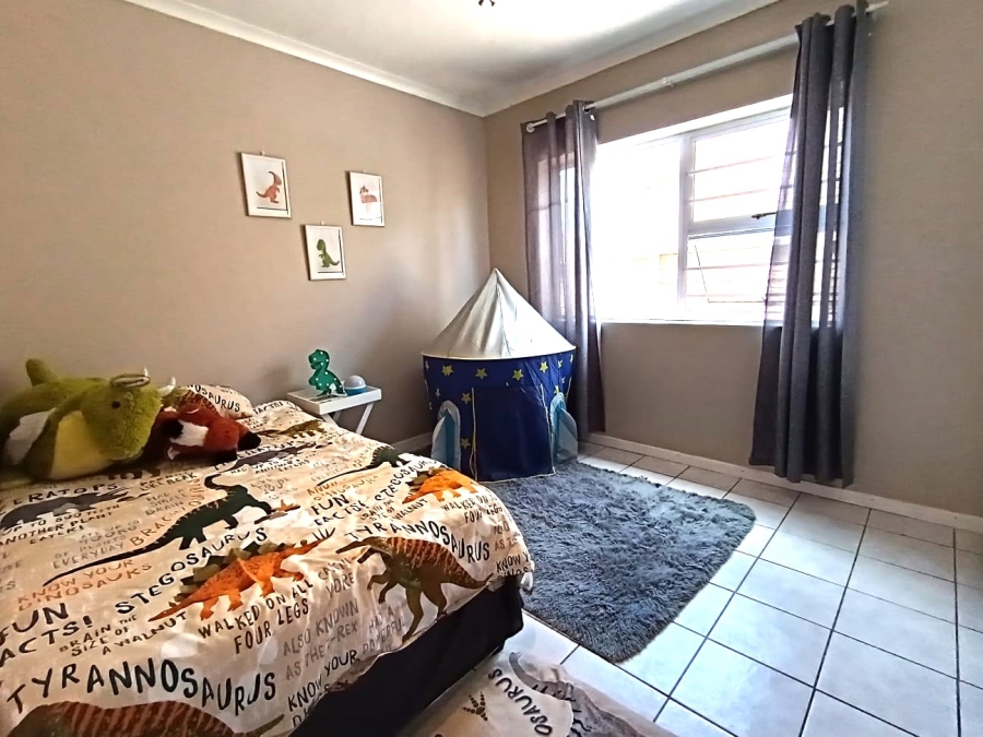 2 Bedroom Property for Sale in Parsonsvlei Eastern Cape